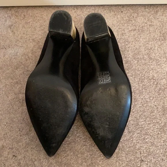 Nine West Black Suede Pumps (Size 7.5) - Picture 3 of 5